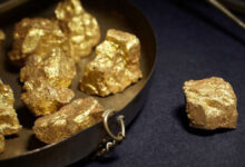 في هذا المقال سنتناول صناعة الذهب في مصر وأهميتها الاقتصادية والثقافية في البلاد. سنلقي نظرة على تاريخ هذه الصناعة القديمة وكيف تطورت على مر العصور - صناعة الذهب في مصر - الأقوى عبر العصور.